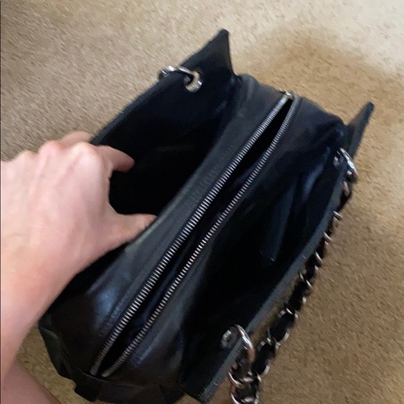 Chanel - Picture 6 of 8